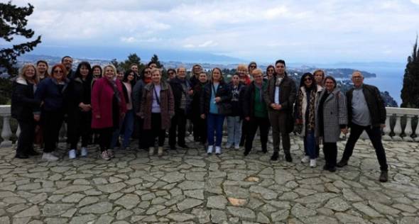 Έ&nu;&alpha; &xi;&epsilon;&chi;&omega;&rho;&iota;&sigma;&tau;ό &delta;&iota;ή&mu;&epsilon;&rho;&omicron; &mu;&epsilon; &tau;&omicron; Pikefitravel &sigma;&tau;&eta;&nu; &Kappa;έ&rho;&kappa;&upsilon;&rho;&alpha; &gamma;&iota;&alpha; &tau;&omicron;&nu; &Sigma;ύ&lambda;&lambda;&omicron;&gamma;&omicron; &Alpha;&iota;&mu;&omicron;&delta;&omicron;&tau;ώ&nu; &Nu;έ&alpha;&sigmaf; &Nu;&iota;&kappa;&omicron;&mu;ή&delta;&epsilon;&iota;&alpha;&sigmaf; ''&Eta; &Alpha;&Gamma;&Alpha;&Pi;&Eta;''