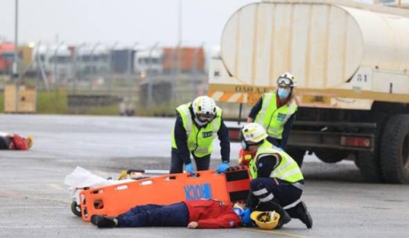 Έ&kappa;&rho;&eta;&xi;&eta; &sigma;&epsilon; &phi;&omicron;&rho;&tau;&eta;&gamma;ό &kappa;&alpha;&iota; &delta;&iota;&alpha;&rho;&rho;&omicron;ή &epsilon;&pi;&iota;&kappa;ί&nu;&delta;&upsilon;&nu;&omicron;&upsilon; &alpha;&epsilon;&rho;ί&omicron;&upsilon; &mu;&epsilon; &tau;&rho;&alpha;&upsilon;&mu;&alpha;&tau;&iota;&sigma;&mu;&omicron;ύ&sigmaf; - Ά&sigma;&kappa;&eta;&sigma;&eta; &sigma;&tau;&omicron; &lambda;&iota;&mu;ά&nu;&iota; &Theta;&epsilon;&sigma;&sigma;&alpha;&lambda;&omicron;&nu;ί&kappa;&eta;&sigmaf;