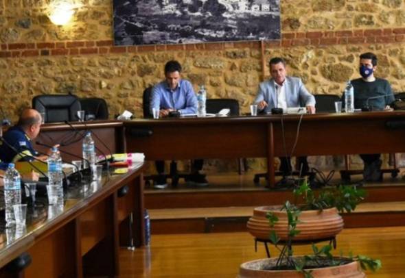 &Sigma;&upsilon;&nu;&epsilon;&delta;&rho;ί&alpha;&sigma;&eta; &tau;&omicron;&upsilon; &sigma;&upsilon;&nu;&tau;&omicron;&nu;&iota;&sigma;&tau;&iota;&kappa;&omicron;ύ &omicron;&rho;&gamma;ά&nu;&omicron;&upsilon; &pi;&omicron;&lambda;&iota;&tau;&iota;&kappa;ή&sigmaf; &pi;&rho;&omicron;&sigma;&tau;&alpha;&sigma;ί&alpha;&sigmaf; &tau;&eta;&sigmaf; &Pi;&epsilon;&rho;&iota;&phi;&epsilon;&rho;&epsilon;&iota;&alpha;&kappa;ή&sigmaf; &Epsilon;&nu;ό&tau;&eta;&tau;&alpha;&sigmaf; &Eta;&mu;&alpha;&theta;ί&alpha;&sigmaf; &mu;&epsilon; &theta;έ&mu;&alpha; &tau;&alpha; &pi;&lambda;&eta;&mu;&mu;&upsilon;&rho;&iota;&kappa;ά &phi;&alpha;&iota;&nu;ό&mu;&epsilon;&nu;&alpha;