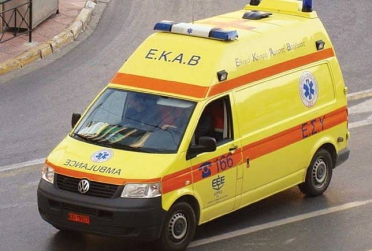 ΕΚΑΒ Βέροιας: &quot;Κίνηση εντυπωσιασμού το ασθενοφόρο στη Βεργίνα¨