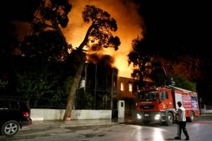 Φλέγεται η Αττική: Εθνική τραγωδία, πάνω από 49 οι νεκροί