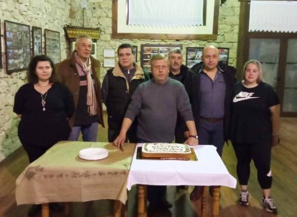 &Tau;&alpha; &chi;&omicron;&rho;&epsilon;&upsilon;&tau;&iota;&kappa;ά &tau;&mu;ή&mu;&alpha;&tau;&alpha; &tau;&omicron;&upsilon; &sigma;&upsilon;&lambda;&lambda;ό&gamma;&omicron;&upsilon; "&Omicron; &Alpha;&mu;ά&rho;&alpha;&nu;&tau;&omicron;&sigmaf;" έ&kappa;&omicron;&psi;&alpha;&nu; &tau;&eta;&nu; &Beta;&alpha;&sigma;&iota;&lambda;ό&pi;&iota;&tau;&alpha;