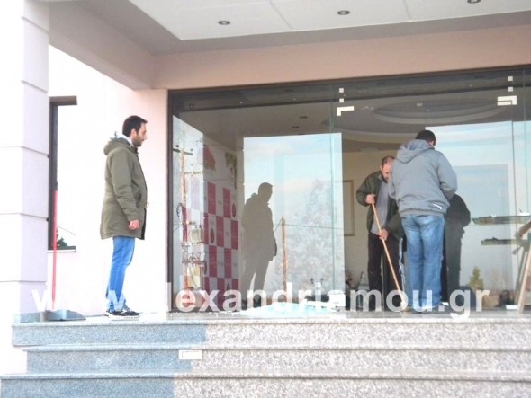 &Kappa;&lambda;&omicron;&pi;ή &sigma;&tau;&omicron; &Kappa;&tau;ή&mu;&alpha; &Alpha;&phi;&rho;&omicron;&delta;ί&tau;&eta; - &Kappa;&lambda;ά&pi;&eta;&kappa;&alpha;&nu; &tau;&alpha; &delta;ώ&rho;&alpha; &tau;&omicron;&upsilon; &chi;&omicron;&rho;&omicron;ύ &tau;&omicron;&upsilon; 2&omicron;&upsilon; &Lambda;&upsilon;&kappa;&epsilon;ί&omicron;&upsilon; &Alpha;&lambda;&epsilon;&xi;ά&nu;&delta;&rho;&epsilon;&iota;&alpha;&sigmaf;