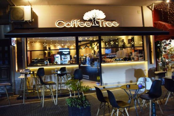 COFFEE TREE: Τέλειος καφές και απολαυστικό πρωινό στο πιο in στέκι της Αλεξάνδρειας!