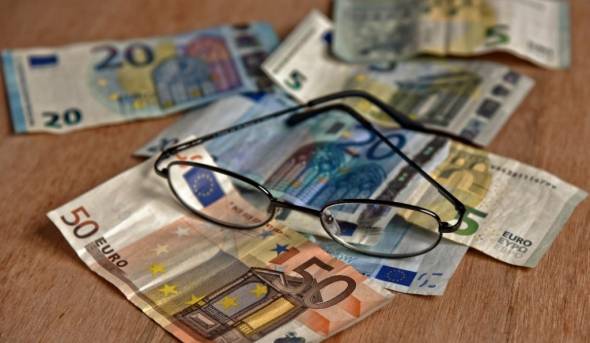 &Kappa;&omicron;&iota;&nu;&omega;&nu;&iota;&kappa;ό &mu;έ&rho;&iota;&sigma;&mu;&alpha; 2019: &Alpha;&pi;ό &tau;&iota; &kappa;&iota;&nu;&delta;&upsilon;&nu;&epsilon;ύ&epsilon;&iota; &eta; &kappa;&alpha;&tau;&alpha;&beta;&omicron;&lambda;ή &tau;&omicron;&upsilon;