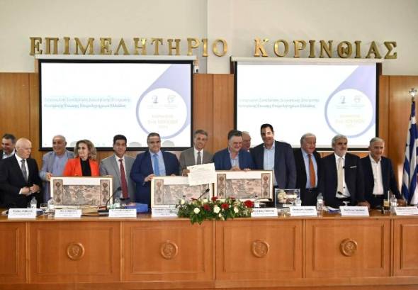 &Alpha;&delta;&epsilon;&lambda;&phi;&omicron;&pi;&omicron;ί&eta;&sigma;&eta; &Epsilon;&pi;&iota;&mu;&epsilon;&lambda;&eta;&tau;&eta;&rho;ί&omega;&nu; &Eta;&mu;&alpha;&theta;ί&alpha;&sigmaf;, &Kappa;&omicron;&rho;ί&nu;&theta;&omicron;&upsilon; &kappa;&alpha;&iota; &Kappa;&alpha;&beta;ά&lambda;&alpha;&sigmaf; &laquo;&sigma;&tau;&alpha; &Beta;ή&mu;&alpha;&tau;&alpha; &tau;&omicron;&upsilon; &Alpha;&pi;&omicron;&sigma;&tau;ό&lambda;&omicron;&upsilon; &Pi;&alpha;ύ&lambda;&omicron;&upsilon;&raquo;