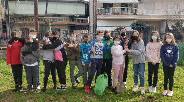 Περιβαλλοντική δράση της Ε&#039; ΤΑΞΗΣ του 5ου Δημοτικού σχολείου Αλεξάνδρειας