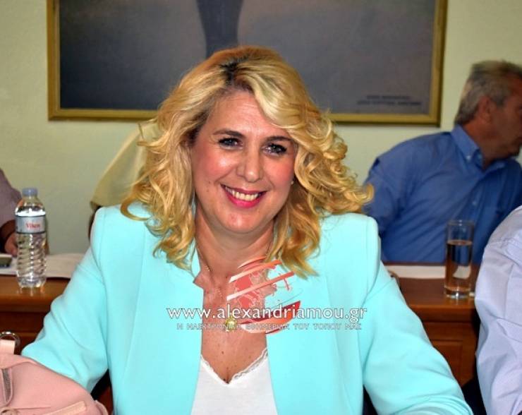 H Όλγα Μοσχοπούλου νέα πρόεδρος του Δημοτικού Συμβουλίου Αλεξάνδρειας (φώτο-βίντεο)