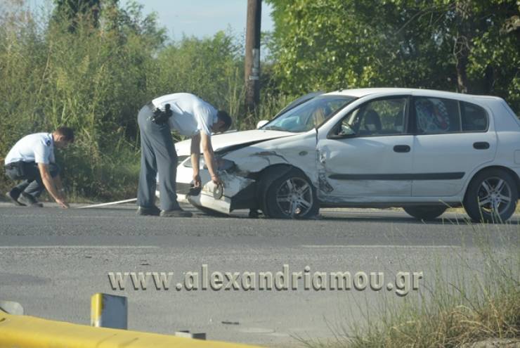 Τροχαίο ατύχημα με ένα τραυματία στην Αλεξάνδρεια