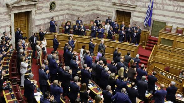 Ψήφο εμπιστοσύνης με 158 «ναι» πήρε η κυβέρνηση Μητσοτάκη για τις προγραμματικές δηλώσεις