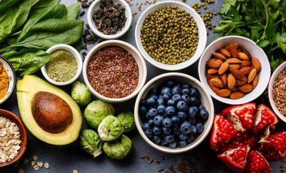 &Alpha;&pi;&omicron;&theta;έ&mu;&alpha;&tau;&alpha; &tau;&rho;&omicron;&phi;ί&mu;&omega;&nu;: &Beta;&alpha;&rho;&iota;έ&sigmaf; &laquo;&kappa;&alpha;&mu;&pi;ά&nu;&epsilon;&sigmaf;&raquo; έ&omega;&sigmaf; &kappa;&alpha;&iota; &kappa;&alpha;&tau;&alpha;&sigma;&chi;έ&sigma;&epsilon;&iota;&sigmaf; &gamma;&iota;&alpha; ά&rho;&nu;&eta;&sigma;&eta; &delta;ή&lambda;&omega;&sigma;&eta;&sigmaf; - Ό&lambda;&epsilon;&sigmaf; &omicron;&iota; &lambda;&epsilon;&pi;&tau;&omicron;&mu;έ&rho;&epsilon;&iota;&epsilon;&sigmaf;