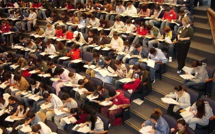 Φοιτητικό επίδομα: Εως 15 Σεπτεμβρίου τα δικαιολογητικά για 2.000 επιλαχόντες