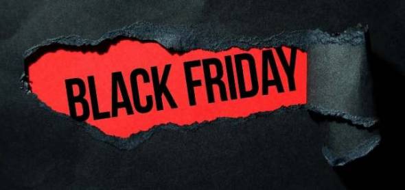 Black Friday: &Sigma;ή&mu;&epsilon;&rho;&alpha; &eta; &laquo;&Mu;&alpha;ύ&rho;&eta; &Pi;&alpha;&rho;&alpha;&sigma;&kappa;&epsilon;&upsilon;ή&raquo; &mu;&epsilon; &tau;&iota;&sigmaf; &mu;&epsilon;&gamma;ά&lambda;&epsilon;&sigmaf; &pi;&rho;&omicron;&sigma;&phi;&omicron;&rho;έ&sigmaf; - &Omicron;&delta;&eta;&gamma;ί&epsilon;&sigmaf; &pi;&rho;&omicron;&sigmaf; &tau;&omicron;&upsilon;&sigmaf; &kappa;&alpha;&tau;&alpha;&nu;&alpha;&lambda;&omega;&tau;έ&sigmaf;