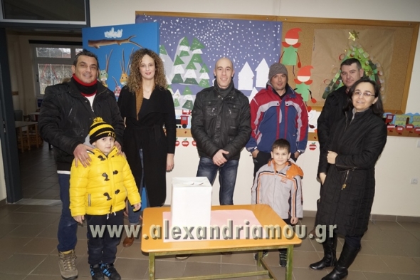 Κλήρωση της λαχειοφόρου αγοράς του Νηπιαγωγείου Πλατέος