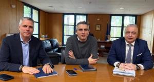 &Tau;&eta;&nu; &epsilon;&pi;&iota;&tau;ά&chi;&upsilon;&nu;&sigma;&eta; &kappa;&rho;ί&sigma;&iota;&mu;&omega;&nu; &alpha;&rho;&delta;&epsilon;&upsilon;&tau;&iota;&kappa;ώ&nu; έ&rho;&gamma;&omega;&nu; &sigma;&tau;&eta;&nu; &Pi;&rho;&alpha;&sigma;&iota;&nu;ά&delta;&alpha; &kappa;&alpha;&iota; &sigma;&tau;&eta;&nu; &Kappa;&upsilon;&psi;έ&lambda;&eta; &sigma;&upsilon;&zeta;ή&tau;&eta;&sigma;&epsilon; &omicron; &Upsilon;&phi;&upsilon;&pi;&omicron;&upsilon;&rho;&gamma;ό&sigmaf; &Alpha;&nu;ά&pi;&tau;&upsilon;&xi;&eta;&sigmaf; &Lambda;ά&zeta;&alpha;&rho;&omicron;&sigmaf; &Tau;&sigma;&alpha;&beta;&delta;&alpha;&rho;ί&delta;&eta;&sigmaf; &sigma;&tau;&alpha; &alpha;&rho;&mu;ό&delta;&iota;&alpha; &Upsilon;&pi;&omicron;&upsilon;&rho;&gamma;&epsilon;ί&alpha;