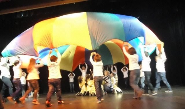 &Mu;&alpha;&theta;&eta;&tau;&iota;&kappa;ό &Phi;&epsilon;&sigma;&tau;&iota;&beta;ά&lambda; &Phi;&omega;&tau;ό&sigmaf; &sigma;&tau;&eta; &Beta;έ&rho;&omicron;&iota;&alpha;