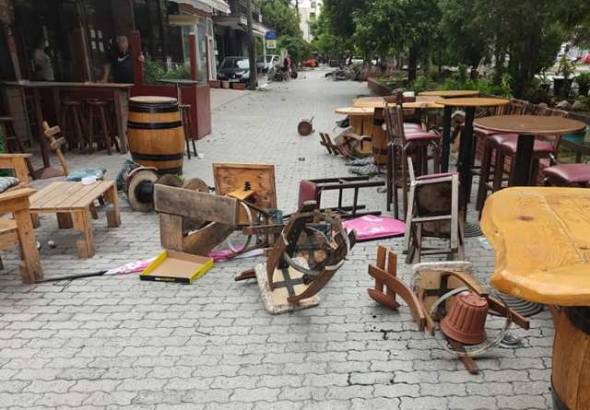 &Sigma;&phi;&omicron;&delta;&rho;ό &kappa;&alpha;&iota; &xi;&alpha;&phi;&nu;&iota;&kappa;ό &mu;&pi;&omicron;&upsilon;&rho;ί&nu;&iota; έ&pi;&lambda;&eta;&xi;&epsilon; &tau;&eta;&nu; &Alpha;&lambda;&epsilon;&xi;ά&nu;&delta;&rho;&epsilon;&iota;&alpha;