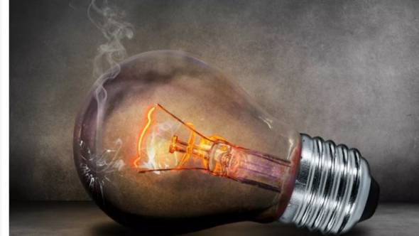 &Pi;ώ&sigmaf; &theta;&alpha; &alpha;&pi;&omicron;&phi;ύ&gamma;&epsilon;&tau;&epsilon; &tau;&iota;&sigmaf; &laquo;&pi;&alpha;&gamma;ί&delta;&epsilon;&sigmaf;&raquo; &sigma;&tau;&alpha; &sigma;&upsilon;&mu;&beta;ό&lambda;&alpha;&iota;&alpha; &pi;&alpha;&rho;&omicron;&chi;ή&sigmaf; &eta;&lambda;&epsilon;&kappa;&tau;&rho;&iota;&kappa;&omicron;ύ &rho;&epsilon;ύ&mu;&alpha;&tau;&omicron;&sigmaf;