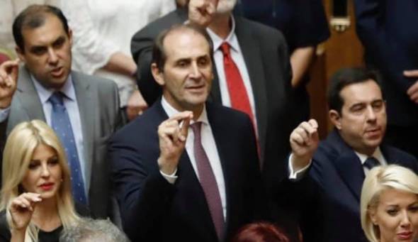 A. Βεσυρόπουλος: &quot;Δεν ξεχνώ ότι είμαι στη Βουλή με τη δική σας στήριξη και εμπιστοσύνη!&quot;
