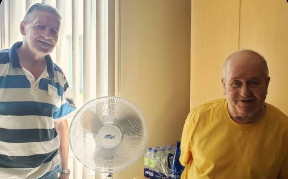 &Kappa;&lambda;&iota;&mu;&alpha;&tau;&iota;&zeta;ό&mu;&epsilon;&nu;&eta; &alpha;ί&theta;&omicron;&upsilon;&sigma;&alpha; &sigma;&tau;&omicron; &Kappa;&Alpha;&Pi;&Eta; &Alpha;&lambda;&epsilon;&xi;ά&nu;&delta;&rho;&epsilon;&iota;&alpha;&sigmaf; &gamma;&iota;&alpha; &tau;&eta;&nu; &delta;&iota;&eta;&mu;έ&rho;&epsilon;&upsilon;&sigma;&eta; &tau;&omega;&nu; &delta;&eta;&mu;&omicron;&tau;ώ&nu; &tau;&iota;&sigmaf; &eta;&mu;έ&rho;&epsilon;&sigmaf; &tau;&omicron;&upsilon; &kappa;&alpha;ύ&sigma;&omega;&nu;&alpha;
