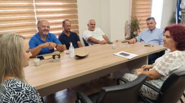 Έκτακτη σύσκεψη στο γραφείο του Κώστα Καλαϊτζίδη με θέμα την αντιμετώπιση της ευλογιάς των αιγοπροβάτων