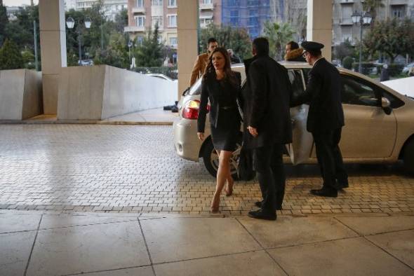 &Eta; &mu;&epsilon;ί&omega;&sigma;&eta; &tau;&omega;&nu; &alpha;&sigma;&phi;&alpha;&lambda;&iota;&sigma;&tau;&iota;&kappa;ώ&nu; &epsilon;&iota;&sigma;&phi;&omicron;&rho;ώ&nu; &sigma;&epsilon; &pi;ί&nu;&alpha;&kappa;&epsilon;&sigmaf; - &laquo;&Alpha;&nu;ά&sigma;&alpha;&raquo; &sigma;&epsilon; &chi;&iota;&lambda;&iota;ά&delta;&epsilon;&sigmaf; &epsilon;&pi;&alpha;&gamma;&gamma;&epsilon;&lambda;&mu;&alpha;&tau;ί&epsilon;&sigmaf;