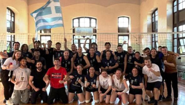 Mεγάλη διάκριση για το ΤΕΦΑΑ ΑΠΘ: Πρώτοι σε άνδρες και γυναίκες σε διεθνές τουρνουά βόλεϊ στη Κωνσταντινούπολη