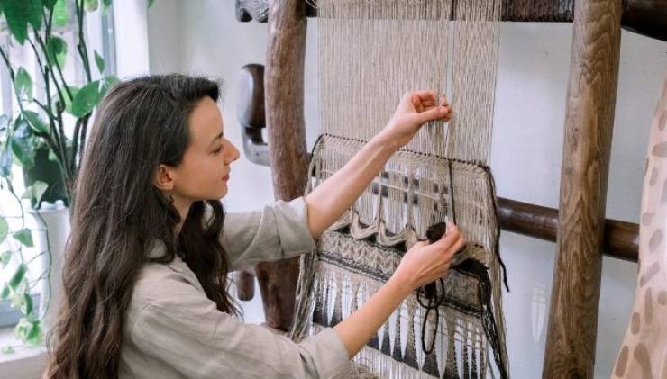 Αργαλειοί, πλέξιμο και κέντημα στα σχολεία: Στόχος η αναβίωση ελληνικών παραδοσιακών τεχνών